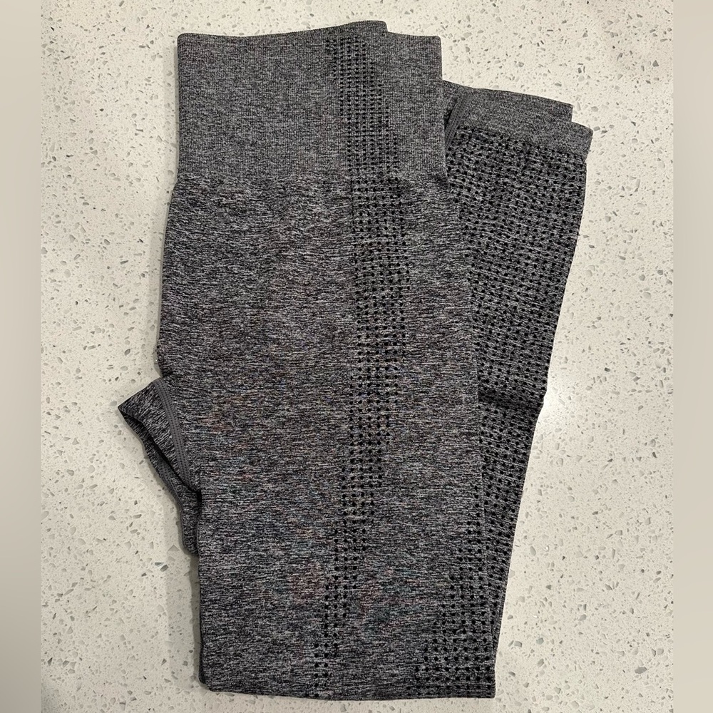 Gymshark Leggings-worn once, size small